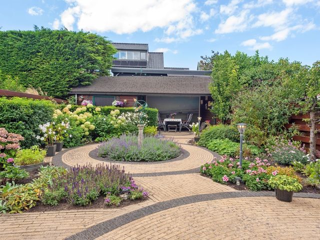Parnassialaan 90, Noordwijkerhout