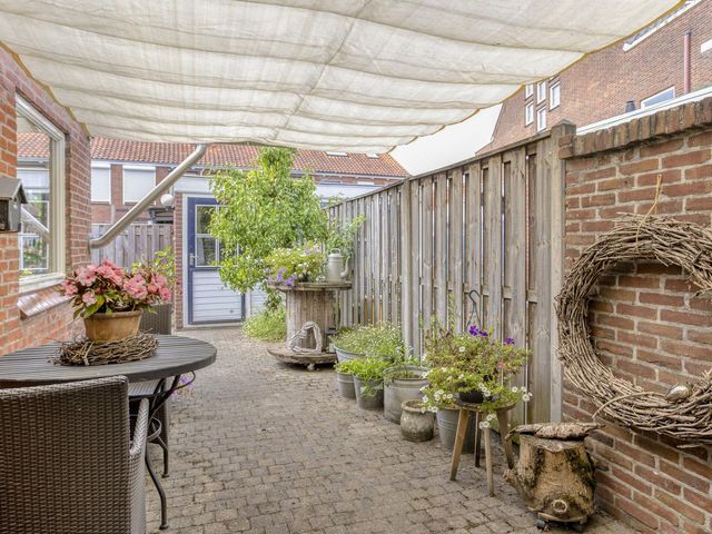 Violenstraat 5, Goes
