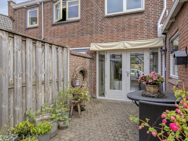 Violenstraat 5, Goes
