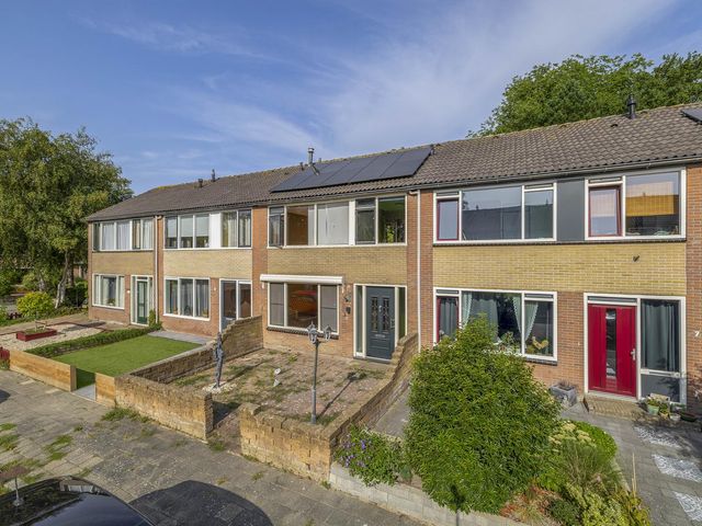 Goudenregenlaan 5, Middenmeer