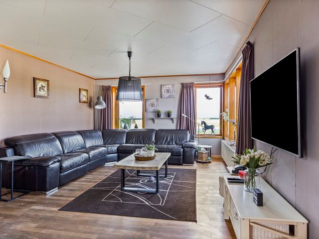 Oude Wilhelmsweg 17, Emmen