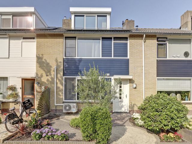 Heimond 27, De Lier