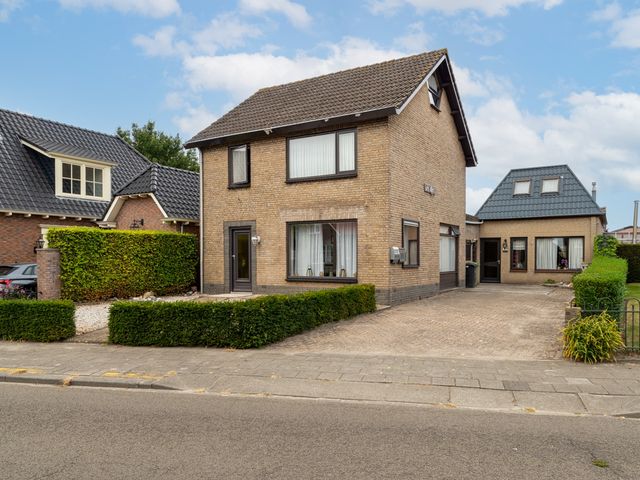 Van Der Duinstraat 30, Sprang-Capelle
