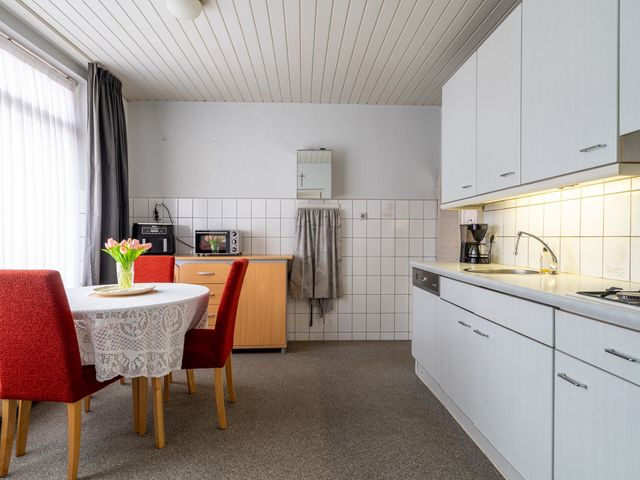 Van Der Duinstraat 30, Sprang-Capelle