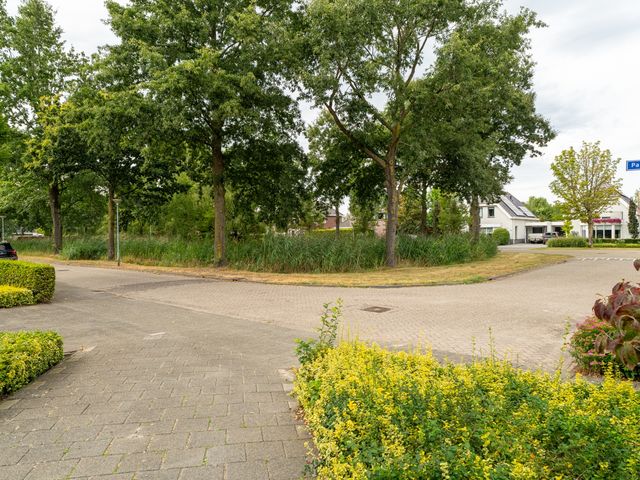 Roek 23, Sprang-Capelle