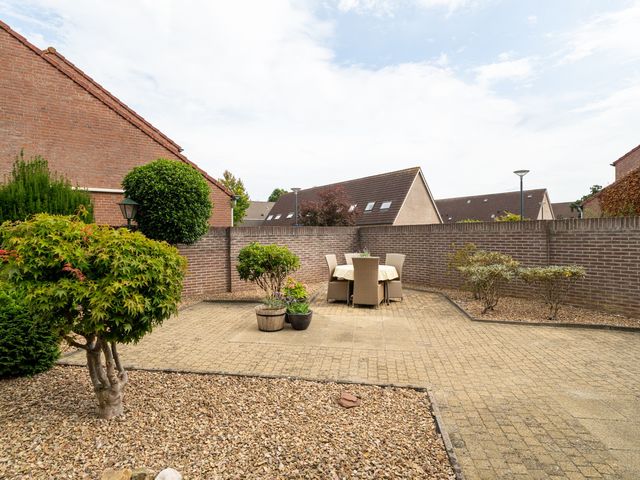 Roek 23, Sprang-Capelle
