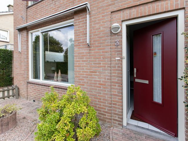Prinses Irenestraat 3, Overasselt