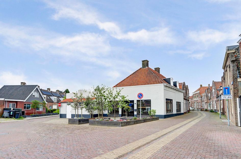 Markt 4