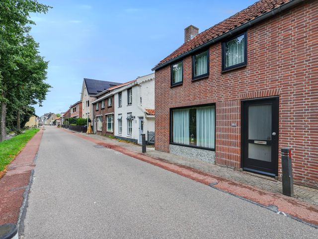 Schenkeldijk 15, Strijen