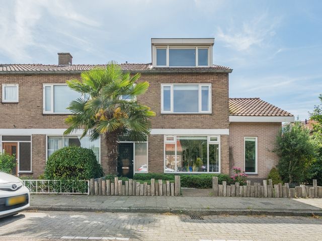 Prinses Marijkelaan 9, Den Hoorn