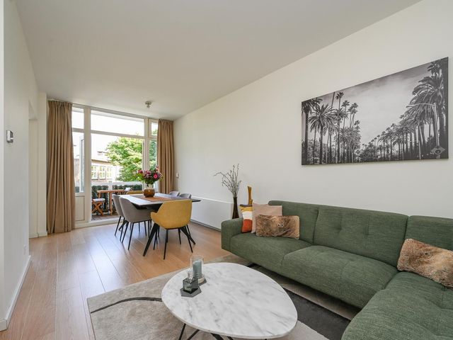 Anjelierstraat 43, 'S-Gravenhage