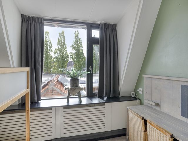 Burgemeester Hagelaan 18, Bruinisse