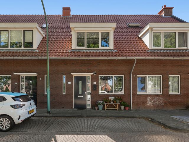 Blokweersingel 84, Alblasserdam