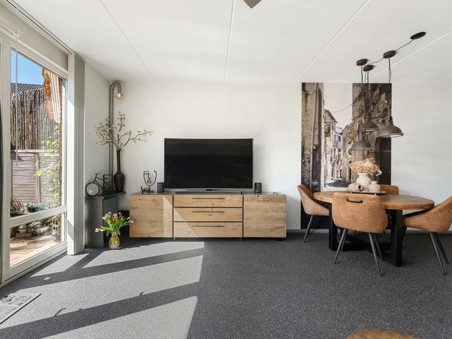 Blokweersingel 84, Alblasserdam