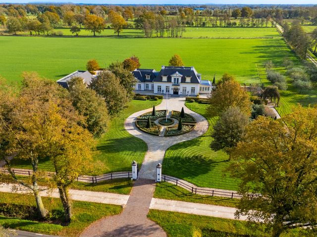 Ypeloweg 2m, Enter
