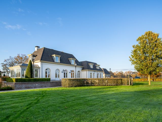 Ypeloweg 2m, Enter