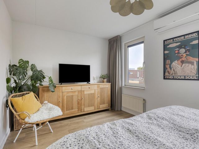 Eikepage 26, Breda