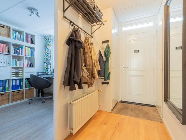 Dotterbloem 14, Oude Wetering