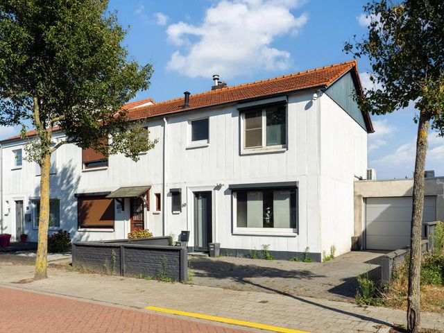 Prins Hendrikstraat 69, Hoensbroek