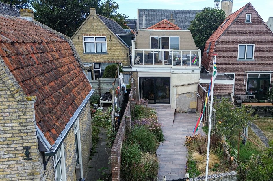 Commandeurstraat 7