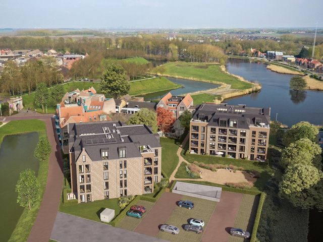 B Terras , Hulst
