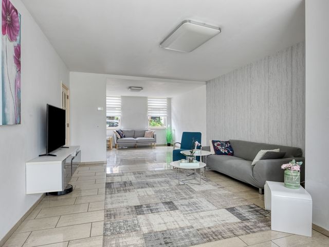 Dorpstraat 42, Oirsbeek