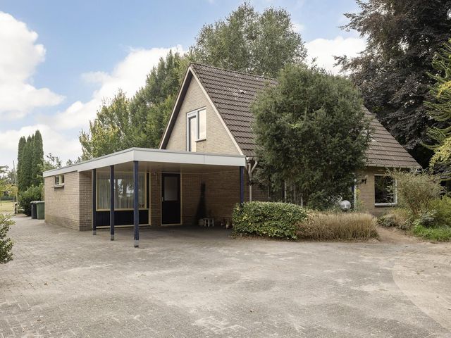 Peelstraat 15, Erica