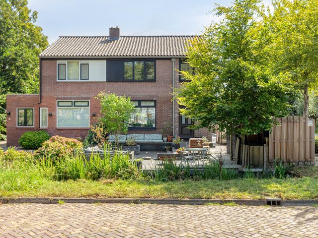 Hoofdweg-Zuid 10, Nieuwerkerk aan den IJssel