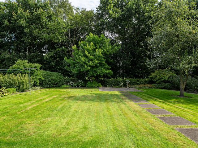 Weinterp 31, Wijnjewoude