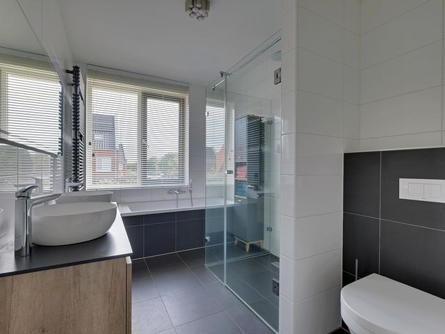 Bemsingel 14, Zevenaar