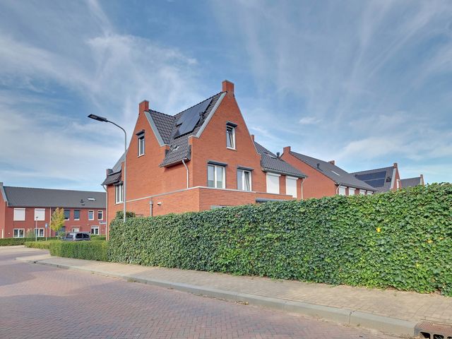 Bemsingel 14, Zevenaar