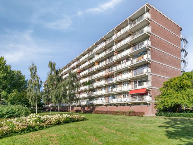 Merellaan 12, Capelle aan den IJssel