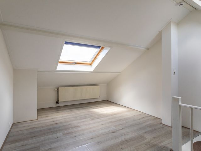 Westduinweg 66C2, Den Haag