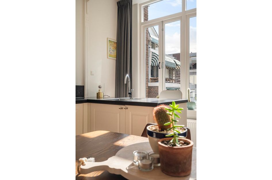 Graaf Florisstraat 94A 01