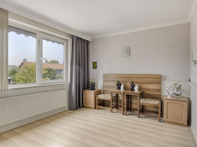 Dahliastraat 14, Veghel