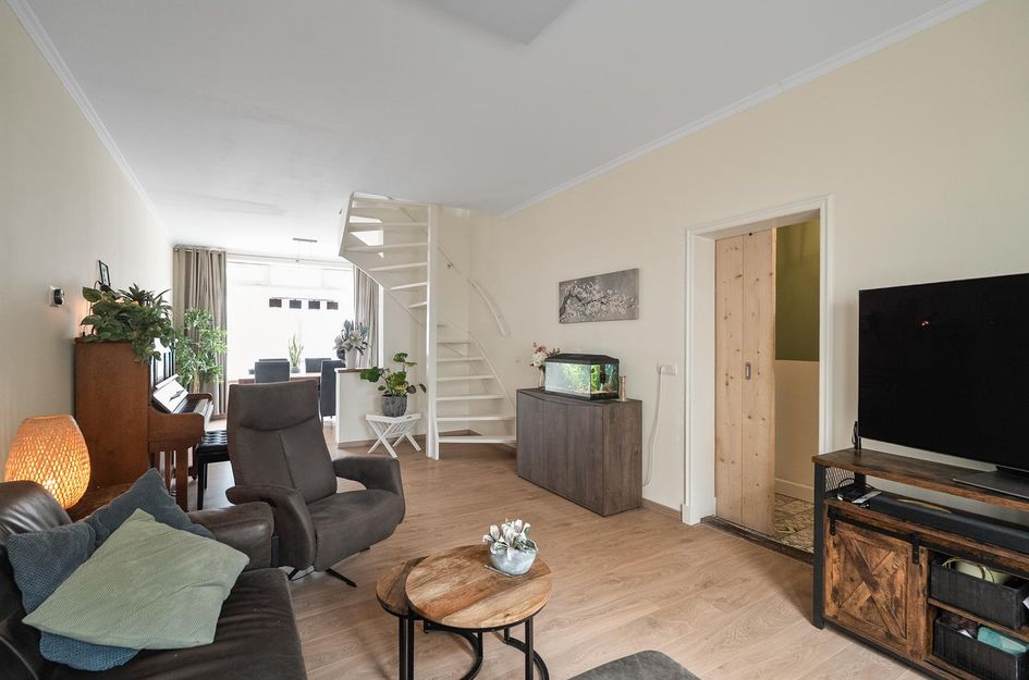 Breewaterstraat 36