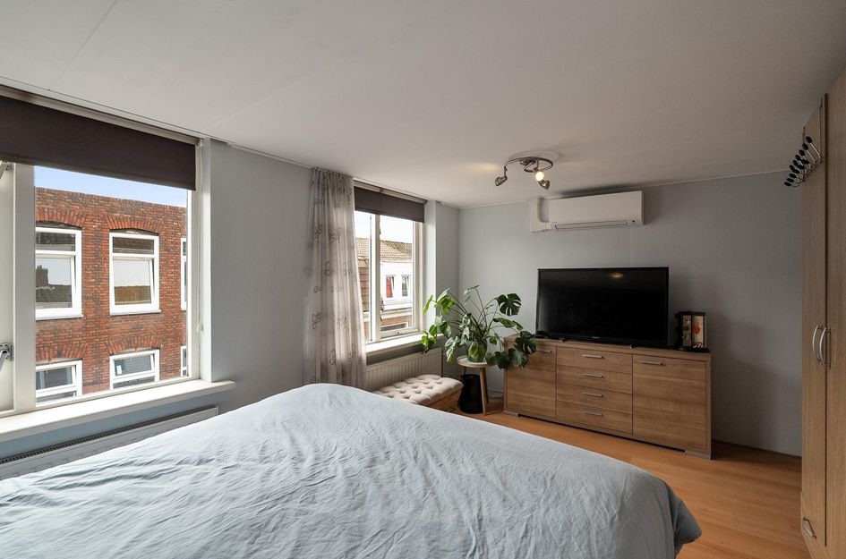 Breewaterstraat 36