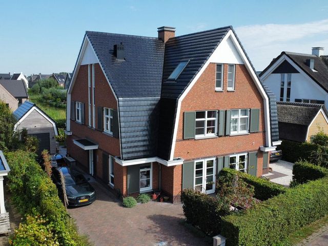 Blikveld 32, Maassluis