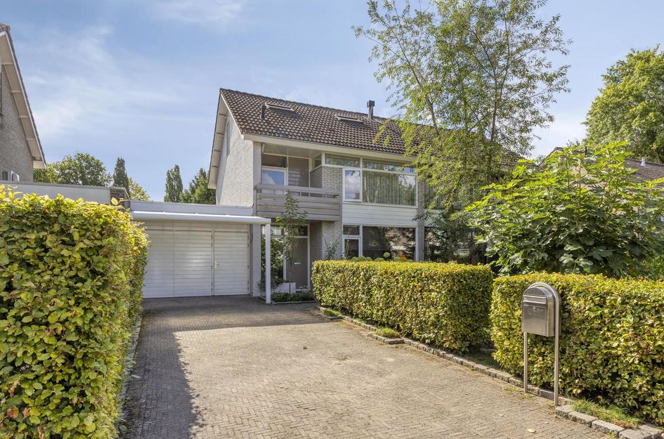 Veltackerstraat 8