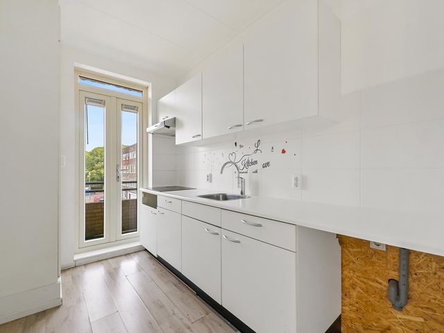 Van 't Hoffplein 9A 2, Schiedam