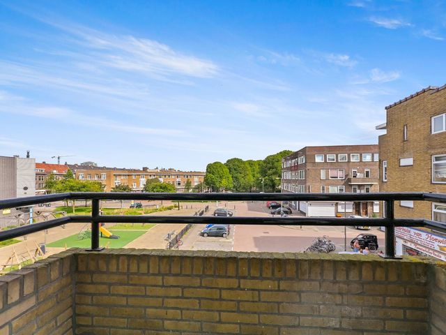 Van 't Hoffplein 9A 2, Schiedam