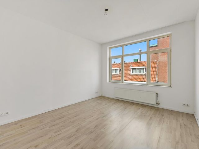 Van 't Hoffplein 9A 2, Schiedam