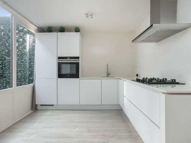 Turnhoutplantsoen 27, Amsterdam