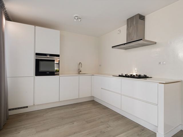 Turnhoutplantsoen 27, Amsterdam