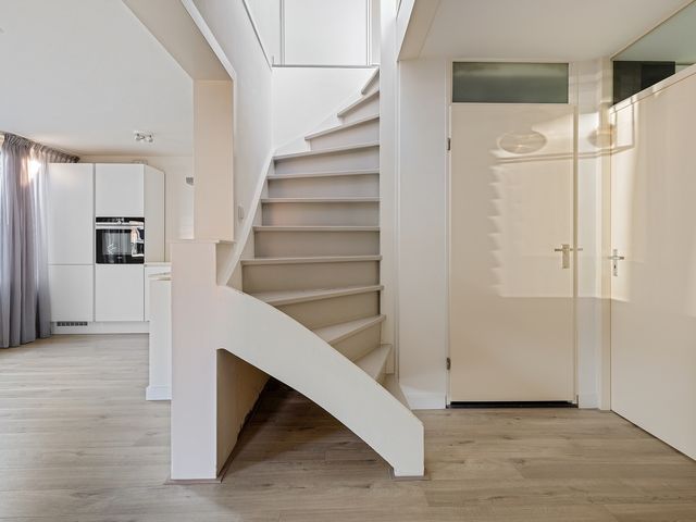 Turnhoutplantsoen 27, Amsterdam