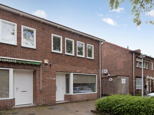 Burgemeester van Oppenstraat 71B02, Maastricht