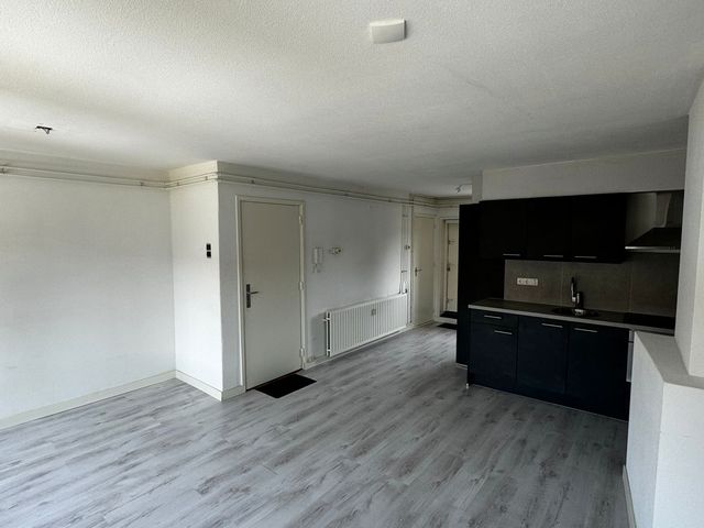 Burgemeester van Oppenstraat 71B02, Maastricht