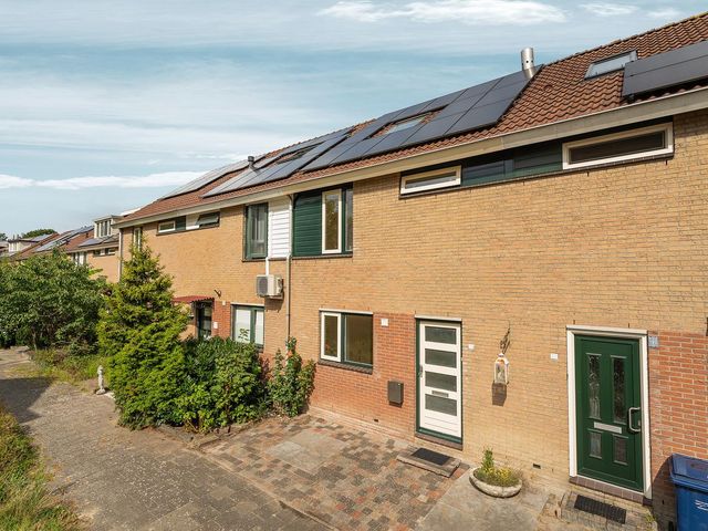 Staakmolenstraat 35, Almere