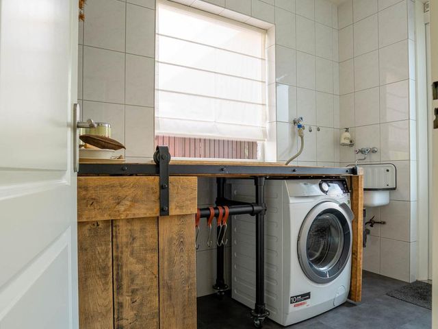 Bottelroosstraat 6, Bakel
