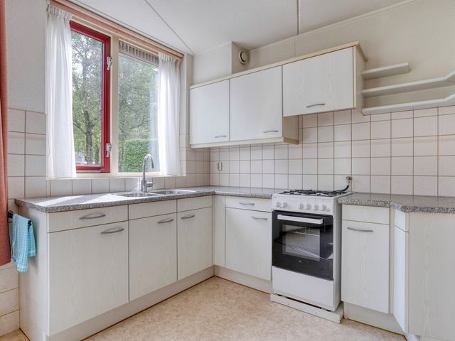 Hazeleger 62, Zeewolde